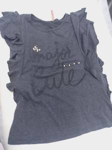 Blusa Cinza Com Prolas E Estampa Seminovo P
