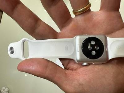 Apple Watch Srie 3, 38 Mm, Cor Branca.