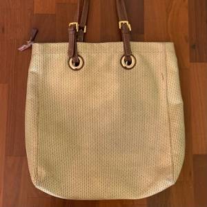 At 6x Sem Juros Bolsa Em Couro Sueldo.s