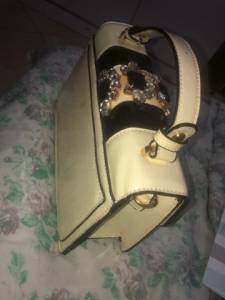 Bolsa Social Com Pedrarias