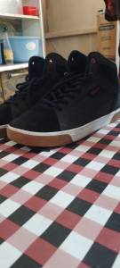Vende-se Tnis Gllie