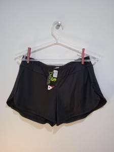 Short Novo De tima Qualidade