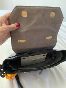 Bolsa Schutz