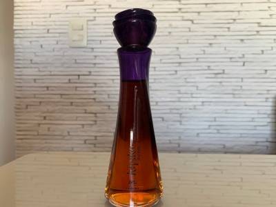 Perfume Natura Kriska Mania Volumetria Conforme A Foto Sem Caixa