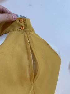 Blusa Transparente Em Crepe Gl. Alta