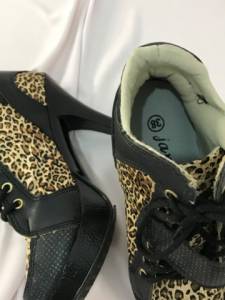 Bota Salto Alto Animal Print
