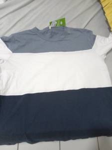 Camiseta De Algodo Manga Curta Recortes Azul Marinho