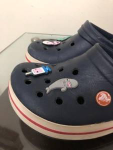 Crocs Azul Com Pins De Mdico