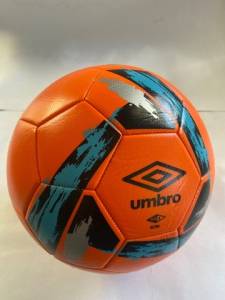 Bola Campo Umbro Nova E Original