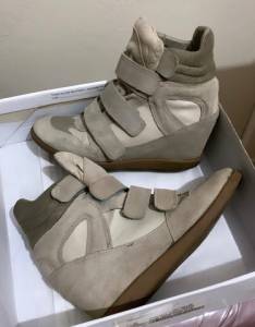 (tam: 37) Tnis Bota Sneackers Arezzo Off-write