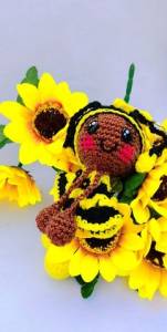 Bonequinha De Croch Amigurumi Chaveiro