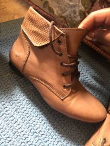 Bota De Couro Marrom