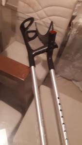 Vendo Par De Muletas Canadense