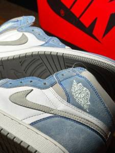 Air Jordan Hyper Royal