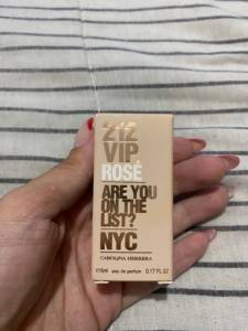Miniatura Perfume 212 Vip Ros Feminino