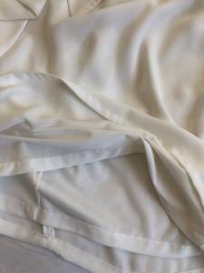 Saia Off White Espao Virtual