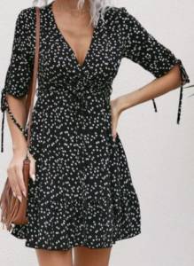 Vestido Preto De Coraes