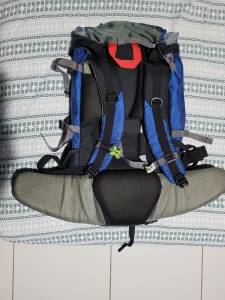 Mochila Gyzmo 50 Litros  Marca Ntk