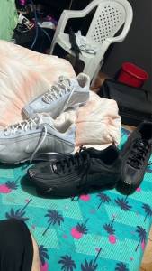 Nike Shox R4