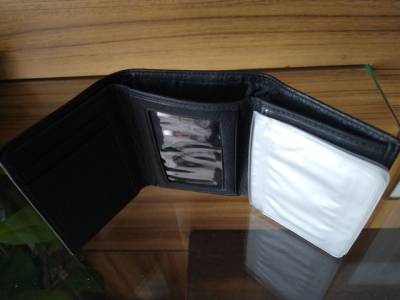 Carteira Kenneth Cole Reaction