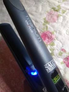 Prancha Titanium on Plus
