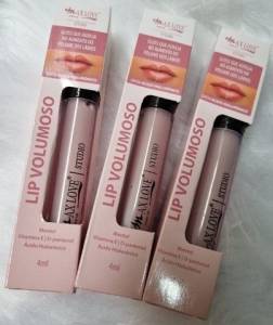 Lip Gloss Volume
