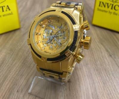 Invicta Bolt (ouro)