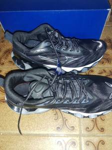 Mizuno Prophecy 11.