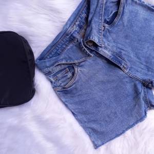 Seleo De Shorts No Precinho Vocs