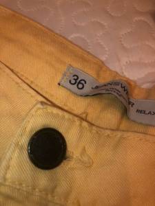 Short Amarelo