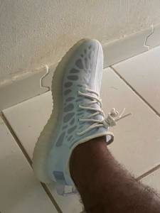 Adidias Yeezy Boost V2 Mono Ice N41