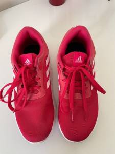 Vendo Tnis Adidas