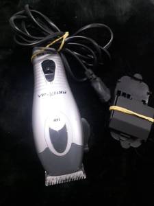 Mquina De Corta Cabelo Britnia - Funcionando Perfeitamente