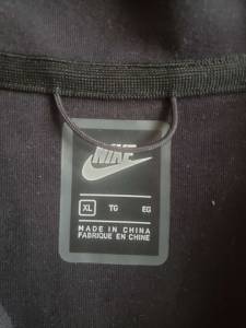 Casaco Nike Tech Fleece