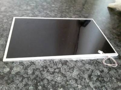 Tela P/notebook Ccfl, Modelo N133i7-l01 - Semi-nova