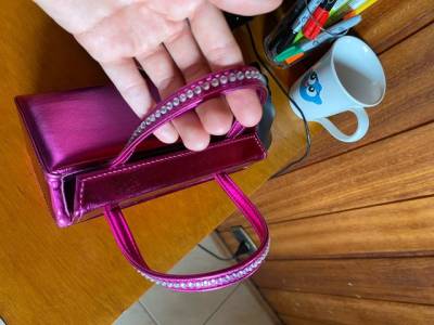 Bolsa Legalmente Loira Com Strass