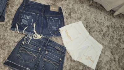 2 Saia 1 Short