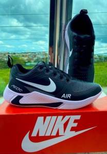 Tnis Nike Air270 100 Reais Promoo