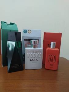 3 Perfumes Com Caixa