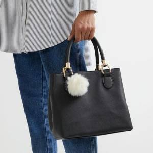 Bolsa Preta Satinato Renner