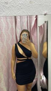 Vestido Preto Com Recortes