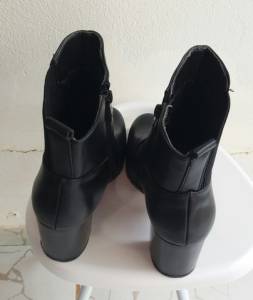 Bota Cano Curto Nova