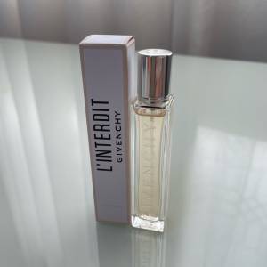 Miniatura Caneta Spray Givenchy L?interdit 12,5ml