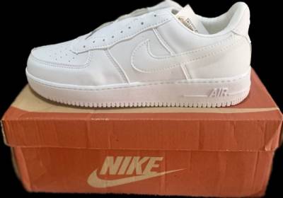 Nike Air Force, Modelo Branco Tamanho 42