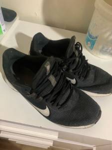 Tenis Nike Usado 43