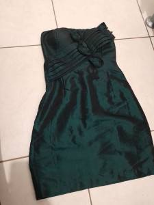 Vendo 2 Vestidos De Festa Novo.