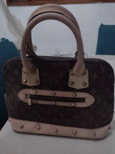 Linda Bolsa