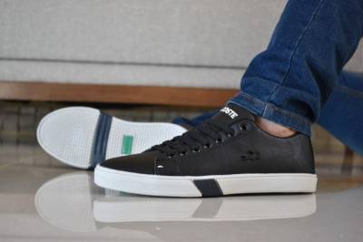Sapatnis Lascote Top
