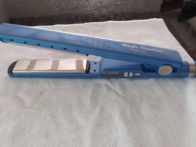 Prancha De Cabelo Magic Titanium By Tucano