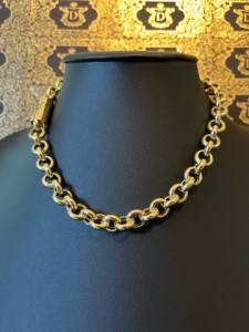 Corrente Feminina Em Ouro 18k 43,8 Gramas